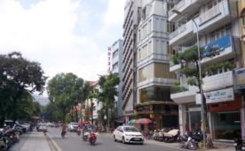 BÁN NHÀ MẶT PHỐ YẾT KIÊU , 7 TẦNG, DT 129M2, GIÁ 70 TỶ.